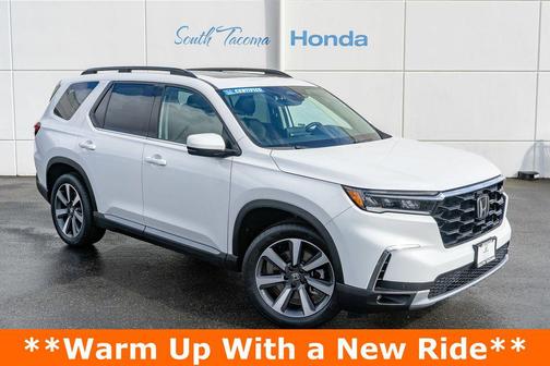 Platinum White Pearl 2023 Honda Pilot Touring 8-Passenger