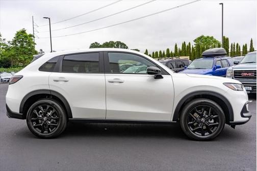 2025 Honda HR-V AWD Sport