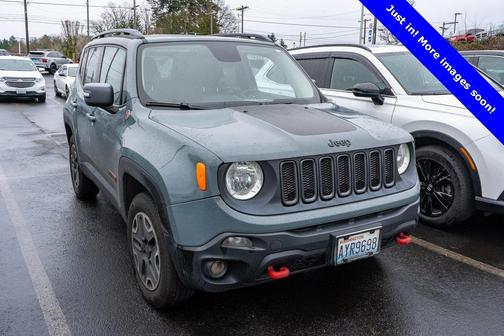 2015 Jeep Renegade Trailhawk