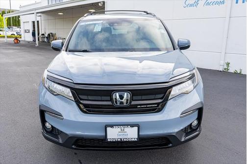 2022 Honda Pilot AWD Black Edition