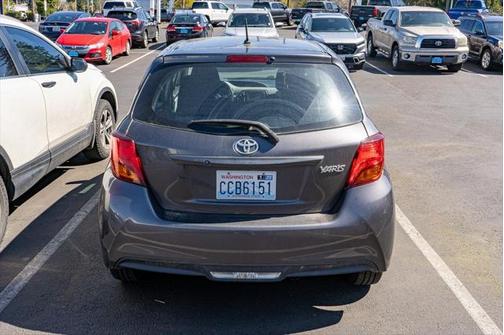 2015 Toyota Yaris L