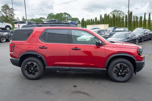Radiant Red Metallic II 2026 Honda Passport TrailSport Elite w/Adventure & Pet Package