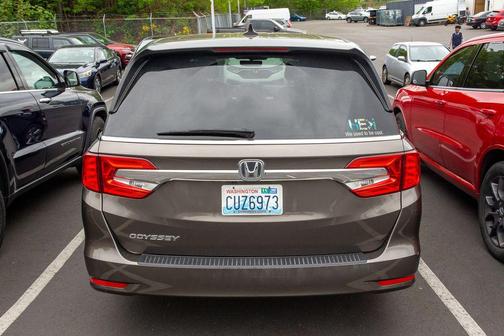 Brown 2018 Honda Odyssey EX-L