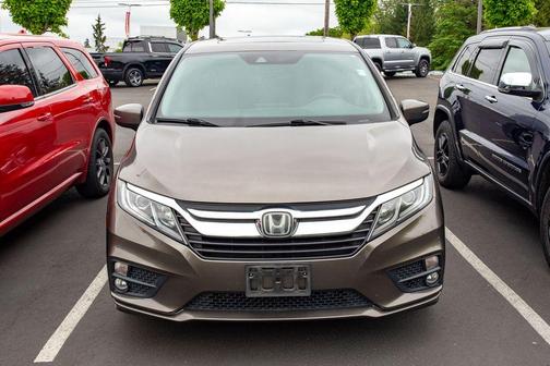 Brown 2018 Honda Odyssey EX-L