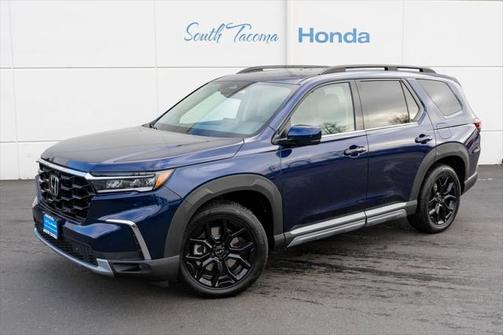 2025 Honda Pilot Touring 8-Passenger