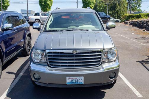 Mineral Gray Metallic Clearcoat 2008 Chrysler Aspen Limited