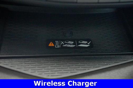 Photo 4 of 29 of 2021 Cadillac CT4 Sport