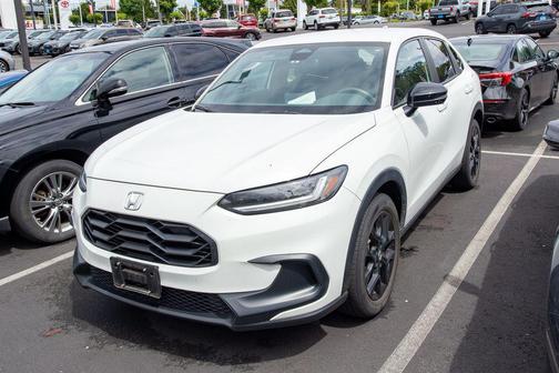 Platinum White Pearl 2023 Honda HR-V AWD Sport