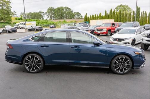 2025 Honda Accord Hybrid Touring