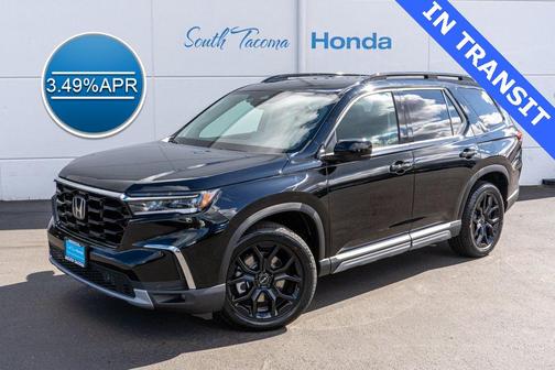 2025 Honda Pilot Touring 8-Passenger