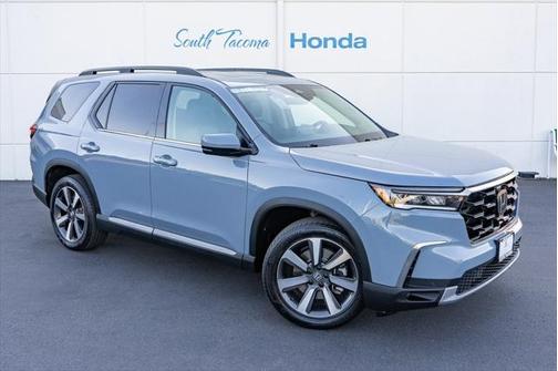 2023 Honda Pilot Touring 8-Passenger