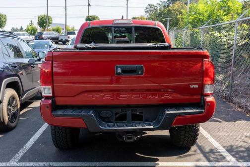 2016 Toyota Tacoma TRD Sport