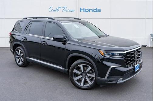 2023 Honda Pilot Touring 8-Passenger