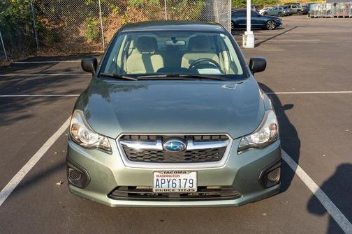 2014 Subaru Impreza 2.0i
