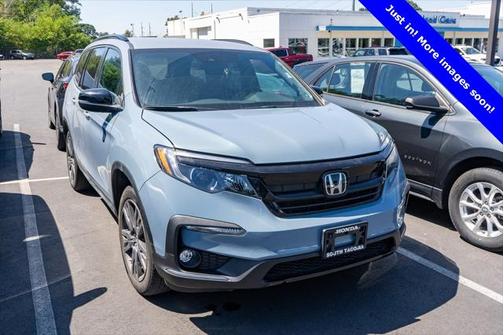 2022 Honda Pilot AWD Sport