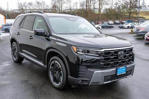 2026 Honda Pilot Touring 8-Passenger