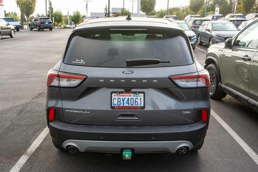 2021 Ford Escape Titanium