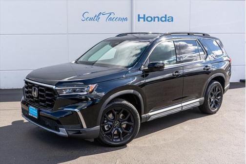 2025 Honda Pilot Touring 8-Passenger