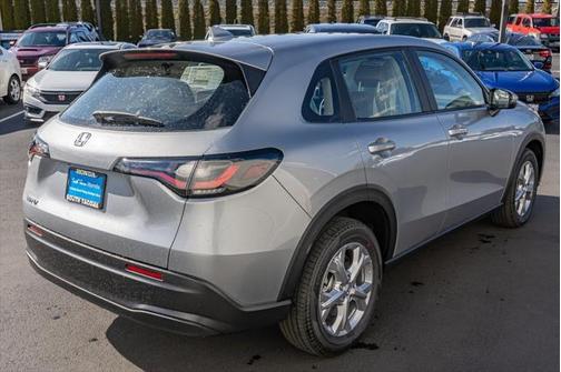 2025 Honda HR-V LX