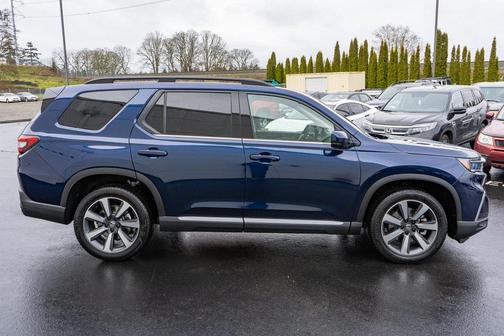 2025 Honda Pilot Elite