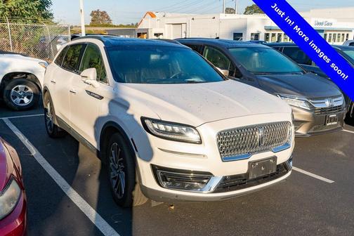 2019 Lincoln Nautilus Reserve