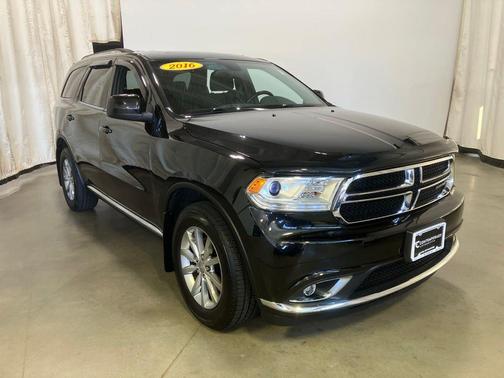 Brilliant Black Crystal Pearlcoat 2016 Dodge Durango SXT