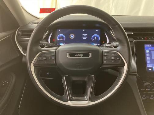 2021 Jeep Grand Cherokee L Laredo