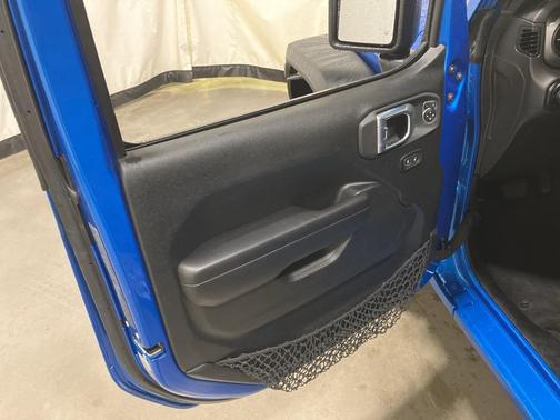 2021 Jeep Wrangler Sport S