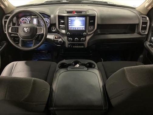 2019 RAM 2500 Tradesman Crew Cab 4x4 6'4' Box