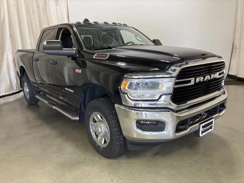 2019 RAM 2500 Tradesman Crew Cab 4x4 6'4' Box