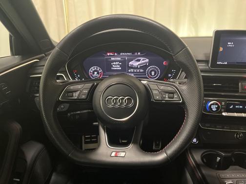 2018 Audi A4 2.0T Premium Plus