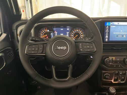 2026 Jeep Gladiator Sport S