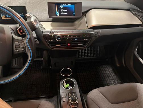 White 2017 BMW i3 94 Ah