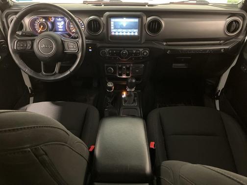 2022 Jeep Wrangler Unlimited High Tide 4x4