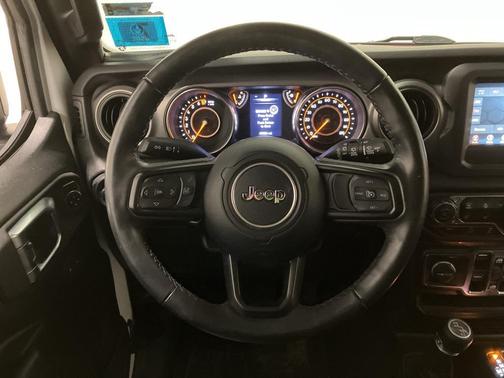 2022 Jeep Wrangler Unlimited High Tide 4x4