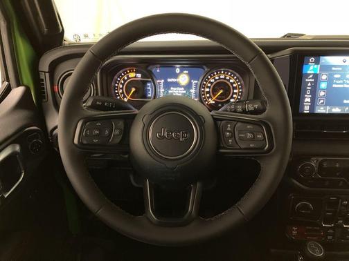 Mojito Clearcoat 2026 Jeep Wrangler Rubicon