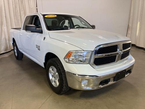 2019 RAM 1500 SLT
