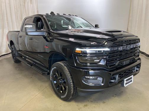 2026 RAM 2500 Laramie Crew Cab 4x4 6'4' Box