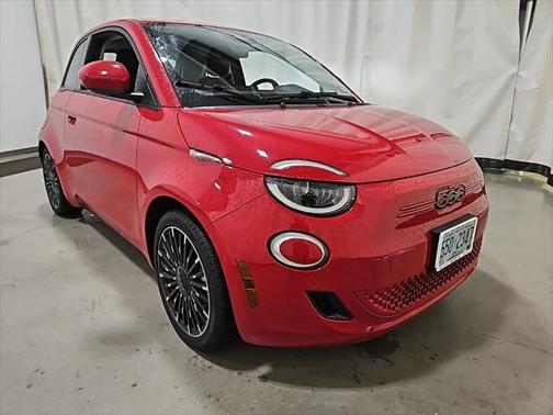 2024 FIAT 500e INSPI(RED) FWD