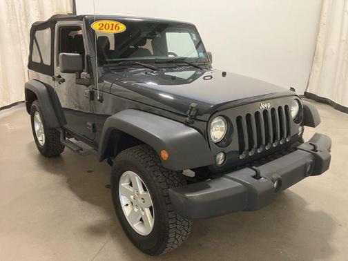 2016 Jeep Wrangler Sport