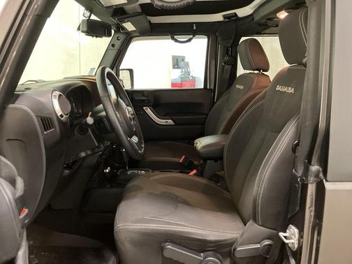 2017 Jeep Wrangler Sahara