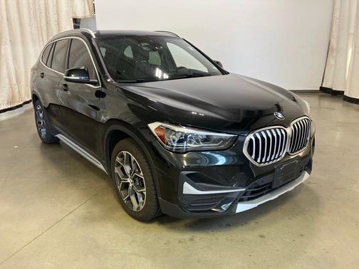 Black Sapphire Metallic 2021 BMW X1 xDrive28i