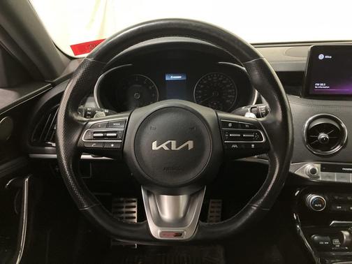 2022 Kia Stinger GT-Line