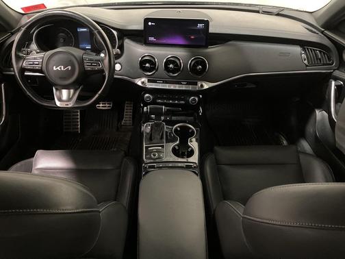 2022 Kia Stinger GT-Line