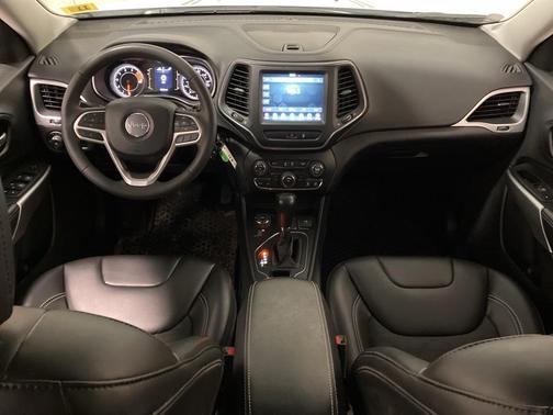 2022 Jeep Cherokee X 4x4