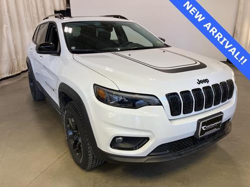 2022 Jeep Cherokee X 4x4