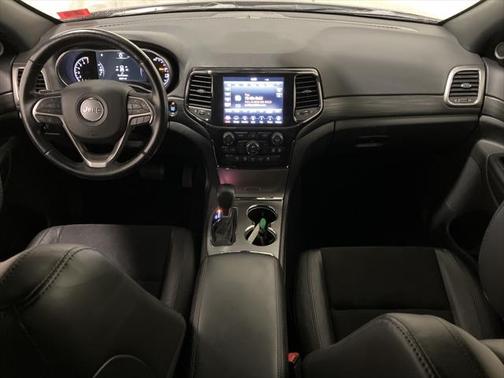 2022 Jeep Grand Cherokee Laredo