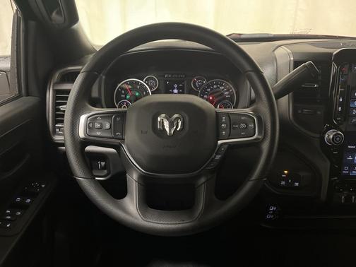 2026 RAM 3500 Tradesman Crew Cab 4x4 8' Box