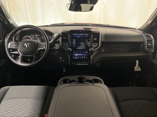 2026 RAM 3500 Tradesman Crew Cab 4x4 8' Box