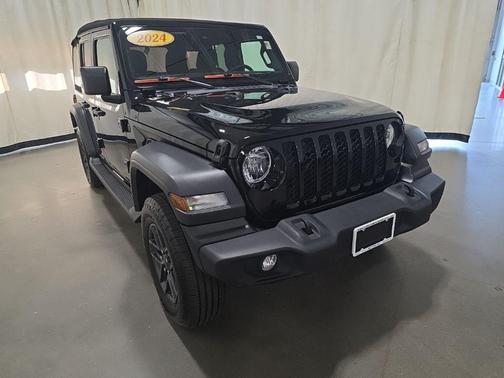 Black Clearcoat 2024 Jeep Wrangler Sport S